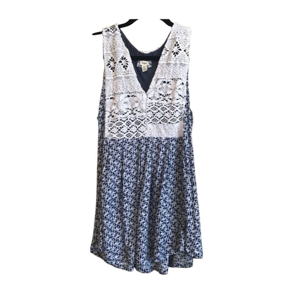 Anthropologie Tiny Geo Sleeveless Top